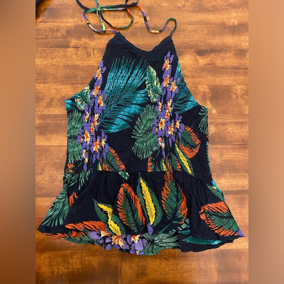 Patrons of Peace Tops - Juniors Patron Of Peace Halter Top Sz L NWT